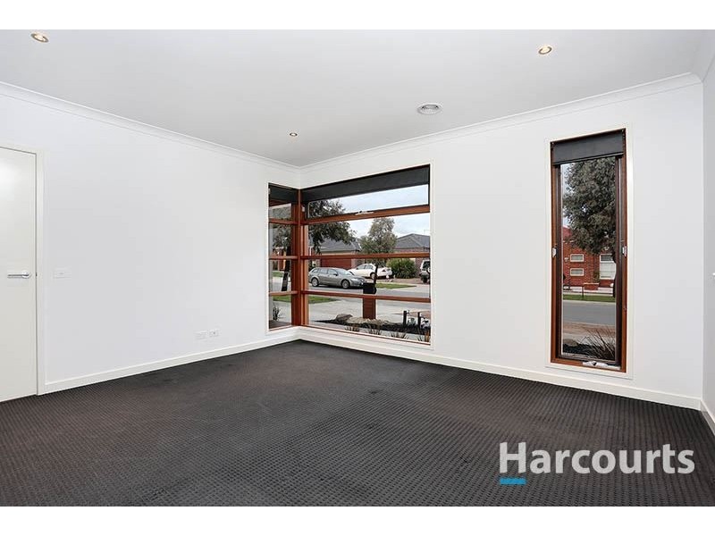 9 Pavilion Boulevard, Wollert VIC 3750
