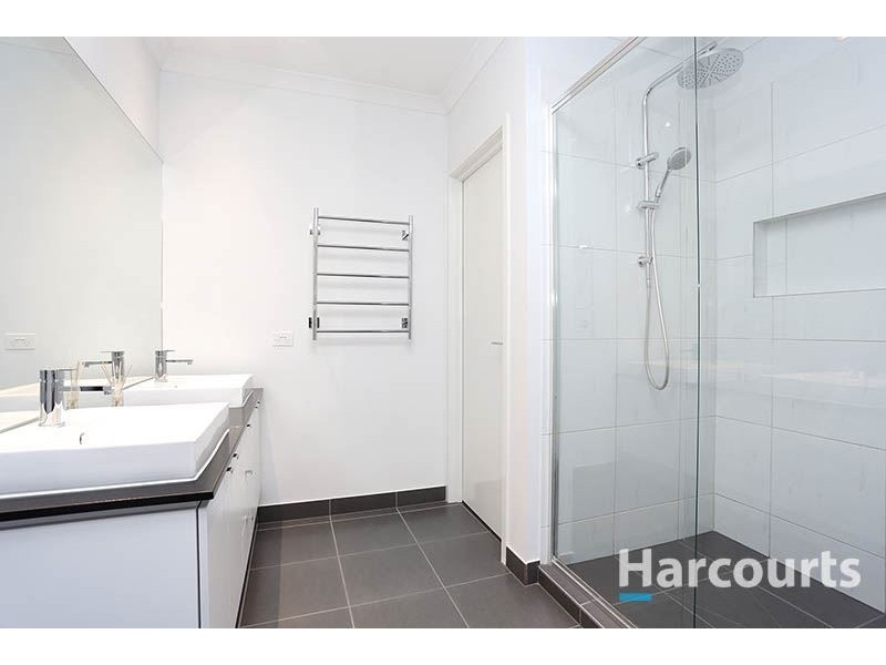 9 Pavilion Boulevard, Wollert VIC 3750
