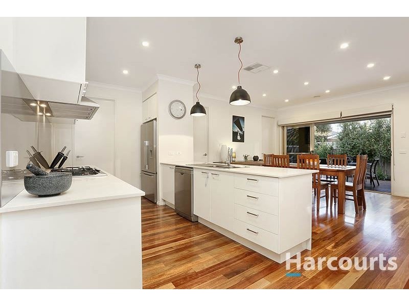 9 Ardenal Crescent, Lalor VIC 3075