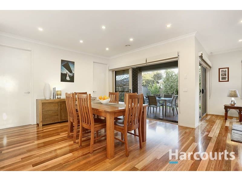 9 Ardenal Crescent, Lalor VIC 3075