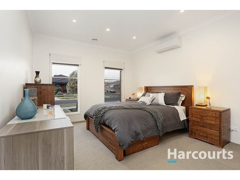 9 Ardenal Crescent, Lalor VIC 3075