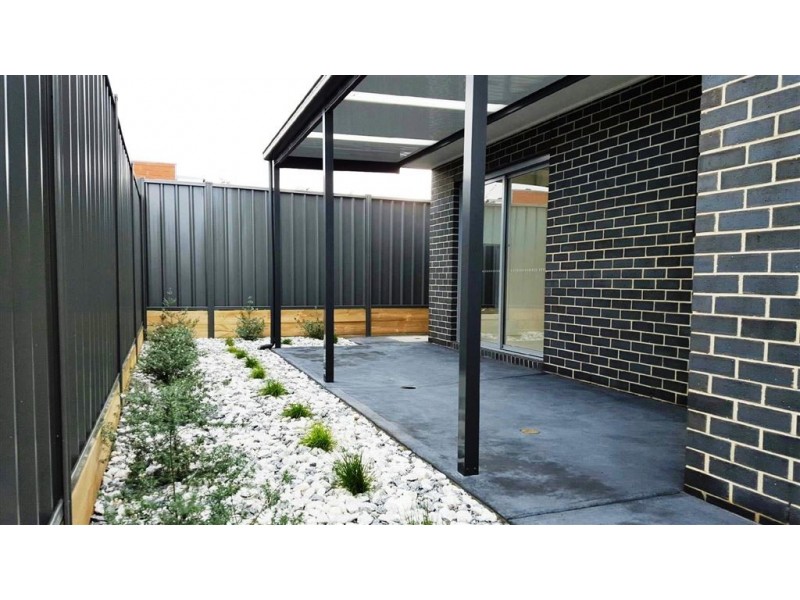 3/11 Johnson Street, Thomastown VIC 3074