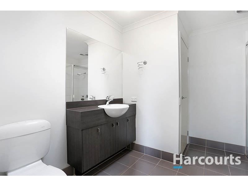 9 Gellibrand  Walk, Mernda VIC 3754