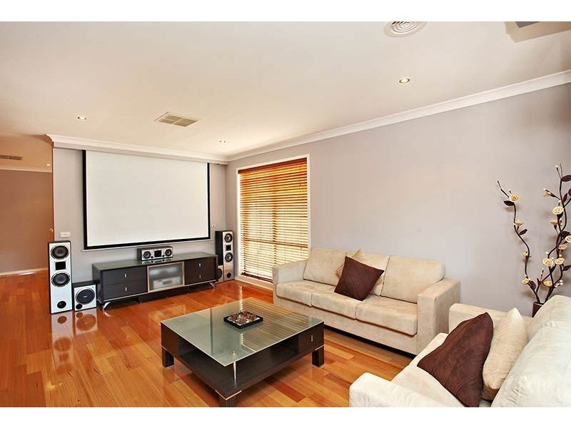 5 Eden Court, South Morang VIC 3752
