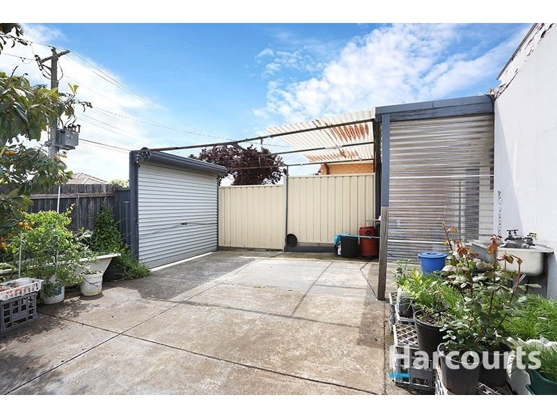 1/44 Spring Street, Thomastown VIC 3074
