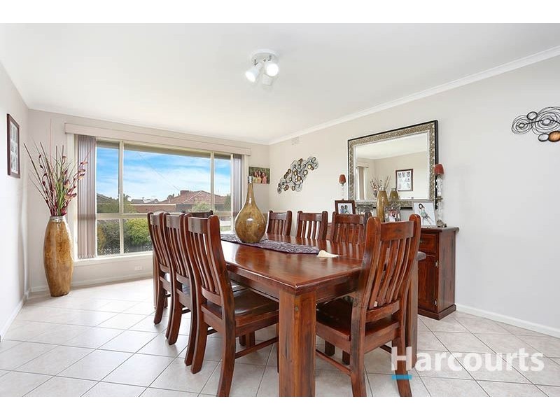 42 Rosemary Drive, Lalor VIC 3075