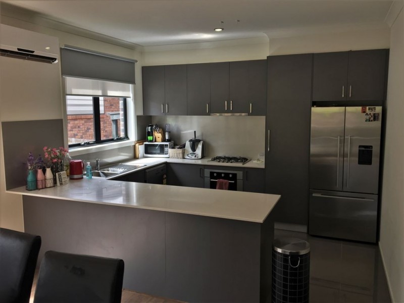 1/96 Darebin Boulevard, Reservoir VIC 3073