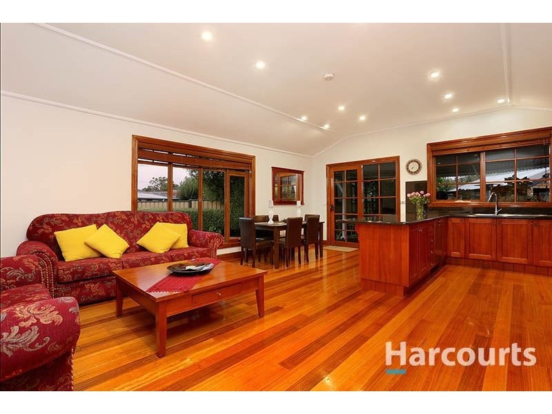 16 Stephen Court, Thomastown VIC 3074