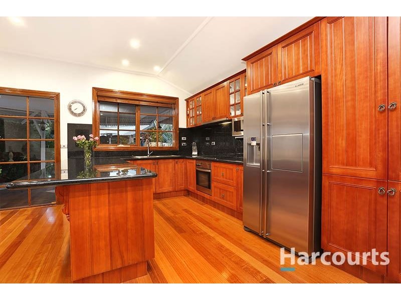 16 Stephen Court, Thomastown VIC 3074