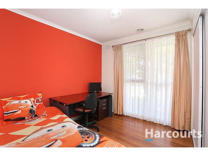 8 Barden Place, Thomastown VIC 3074