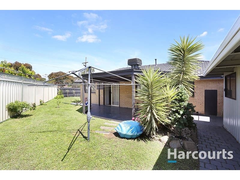 8 Barden Place, Thomastown VIC 3074