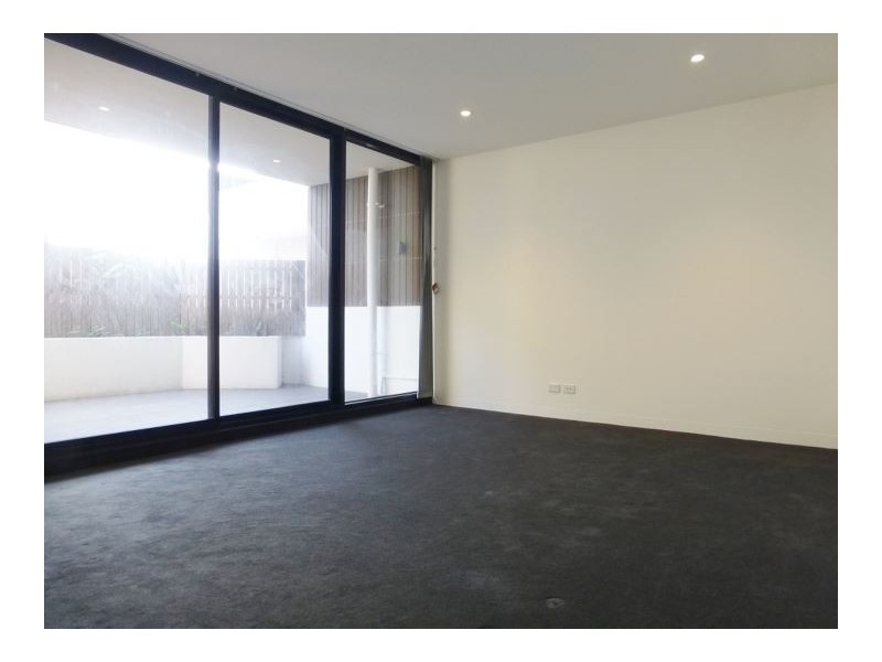 111/255 Racecourse Road, Kensington VIC 3031