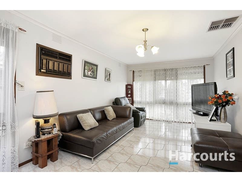 13 Kerang Place, Thomastown VIC 3074