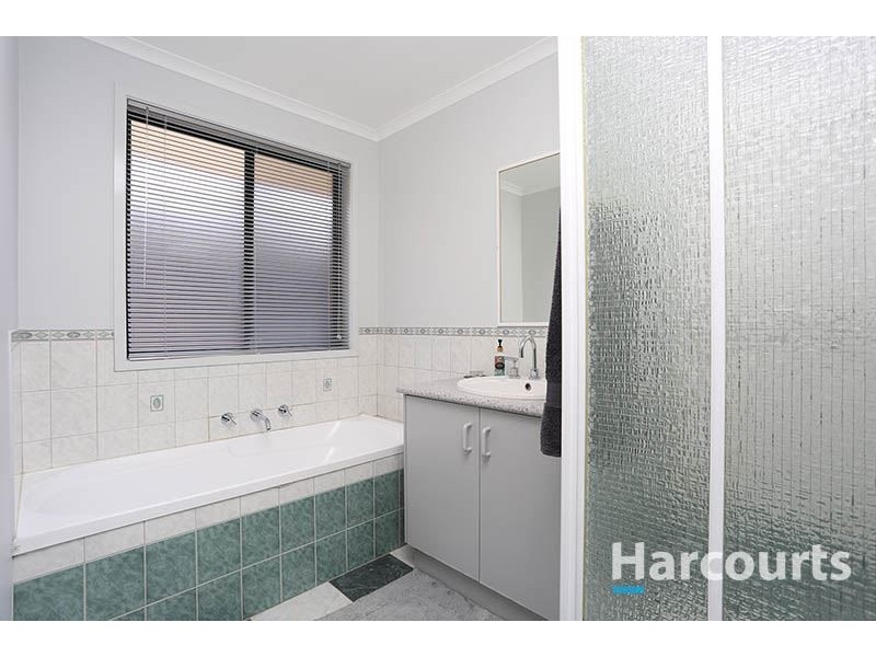 9 Hawkesbury Court, Thomastown VIC 3074