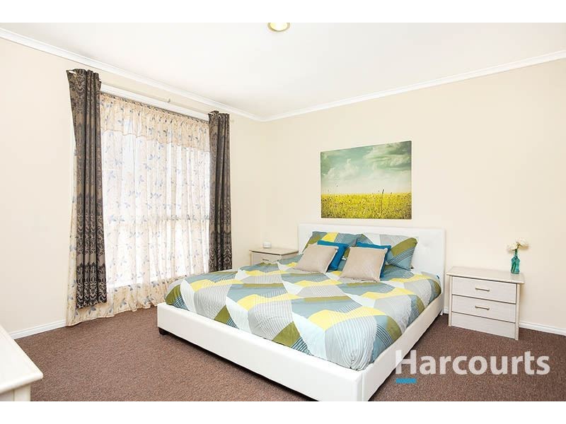 2 Yilleen Close, Thomastown VIC 3074