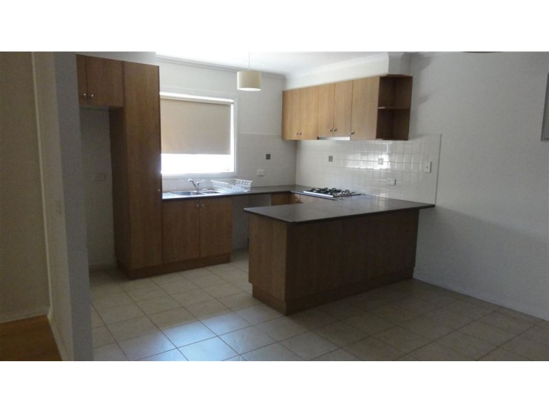 2/13-14 Payne Place, South Morang VIC 3752