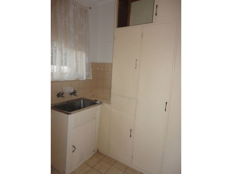 122 Mount View Road, Lalor VIC 3075