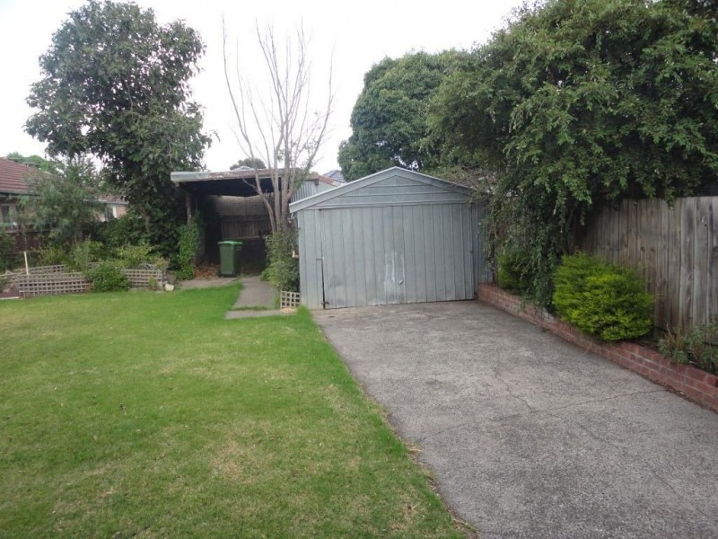 122 Mount View Road, Lalor VIC 3075