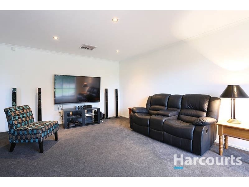 38 Murchison Way, Thomastown VIC 3074