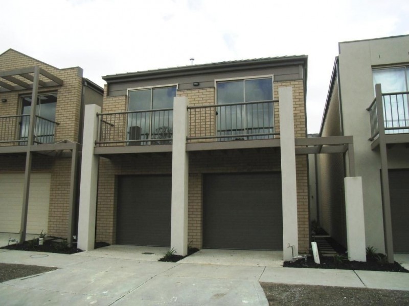 5 Mujeres Walk, Epping VIC 3076