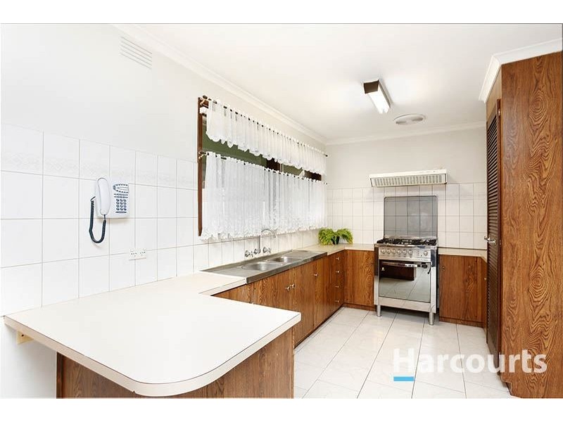 13 Holroyd Drive, Epping VIC 3076