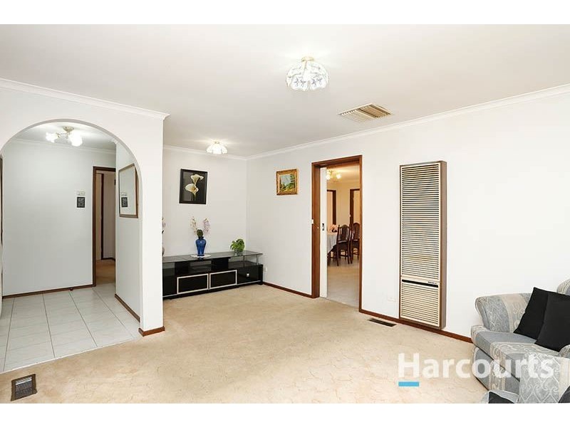13 Holroyd Drive, Epping VIC 3076