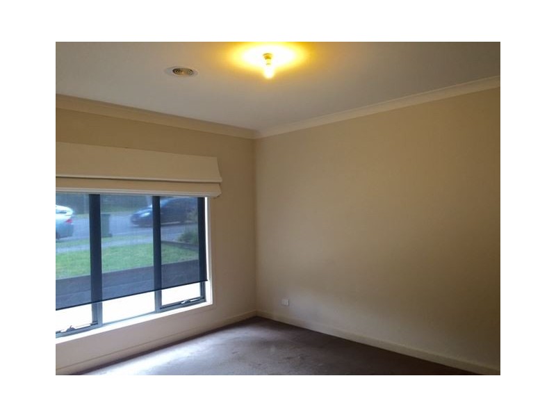 100 Waterview Drive, Mernda VIC 3754