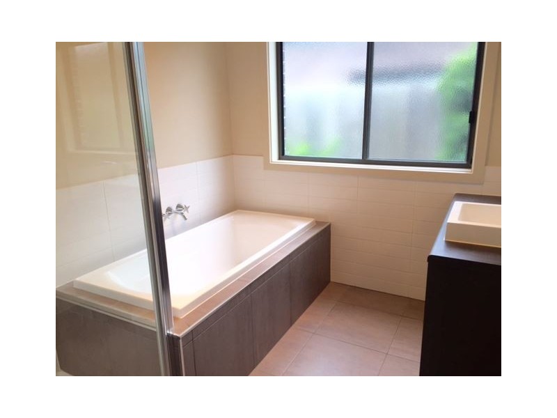 100 Waterview Drive, Mernda VIC 3754