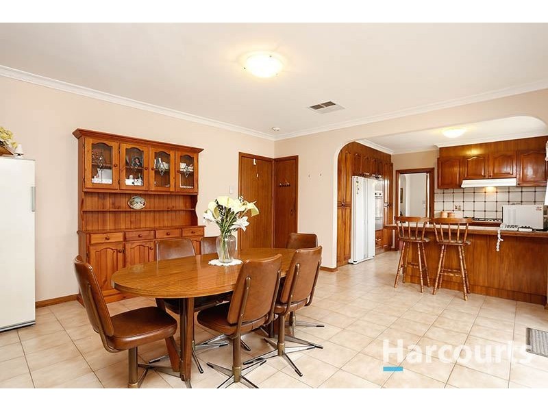 39 Victoria Drive, Thomastown VIC 3074