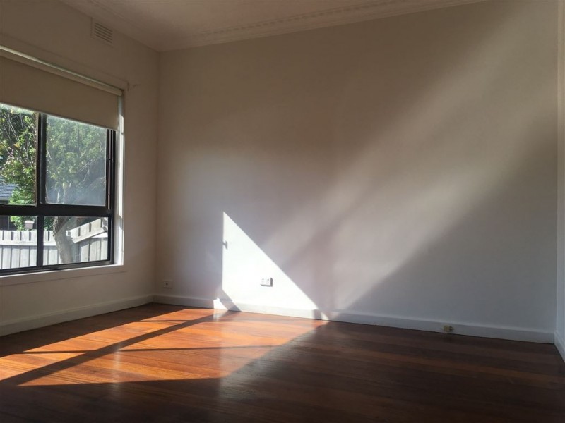 1/15 Pickett Street, Reservoir VIC 3073