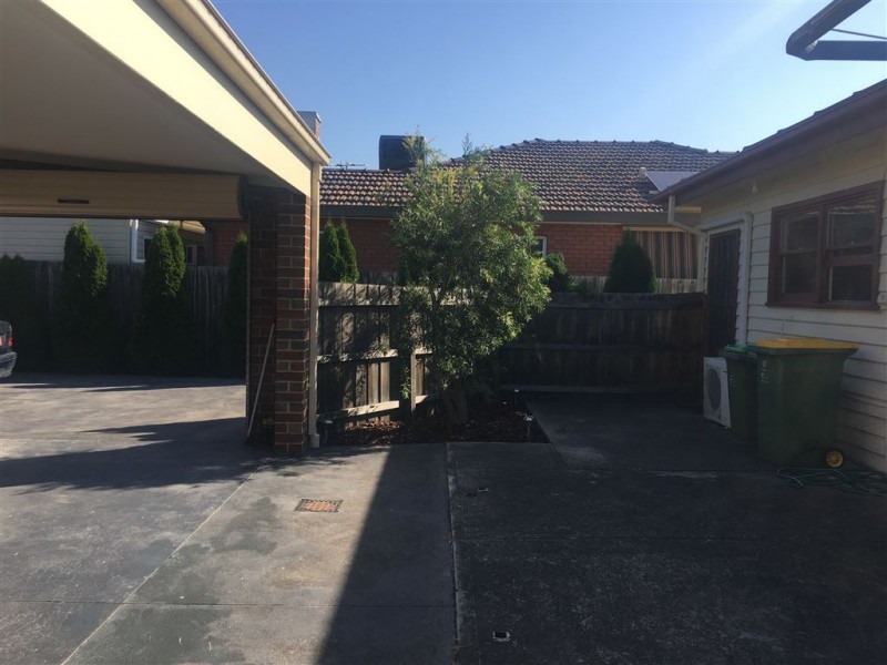 1/15 Pickett Street, Reservoir VIC 3073