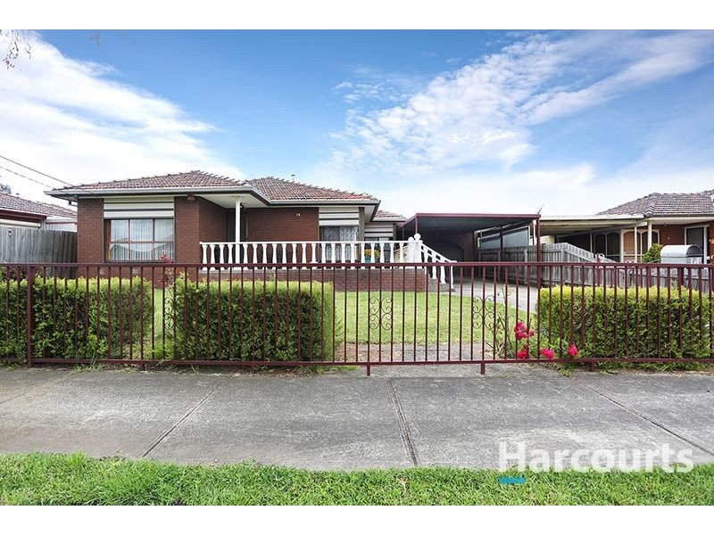14 Charlton Place, Thomastown VIC 3074