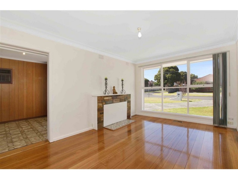 15 Wilgah Street, Thomastown VIC 3074