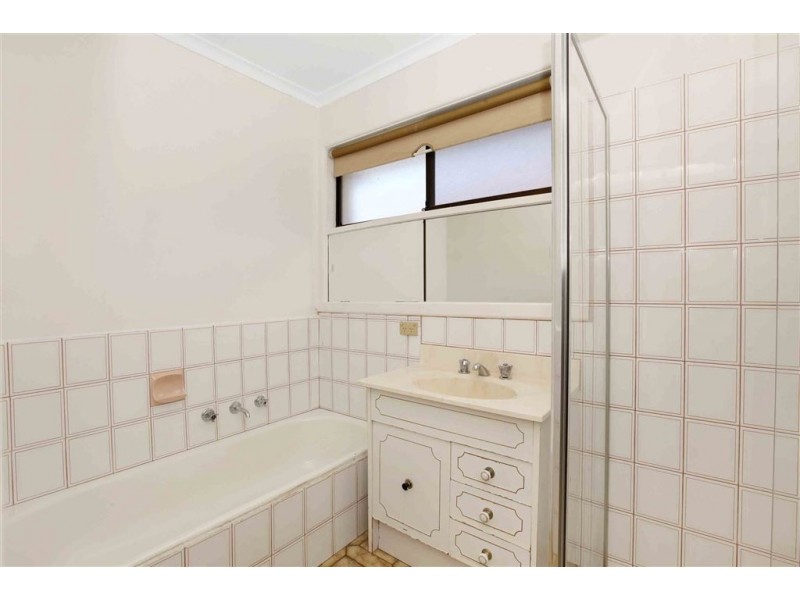 15 Wilgah Street, Thomastown VIC 3074