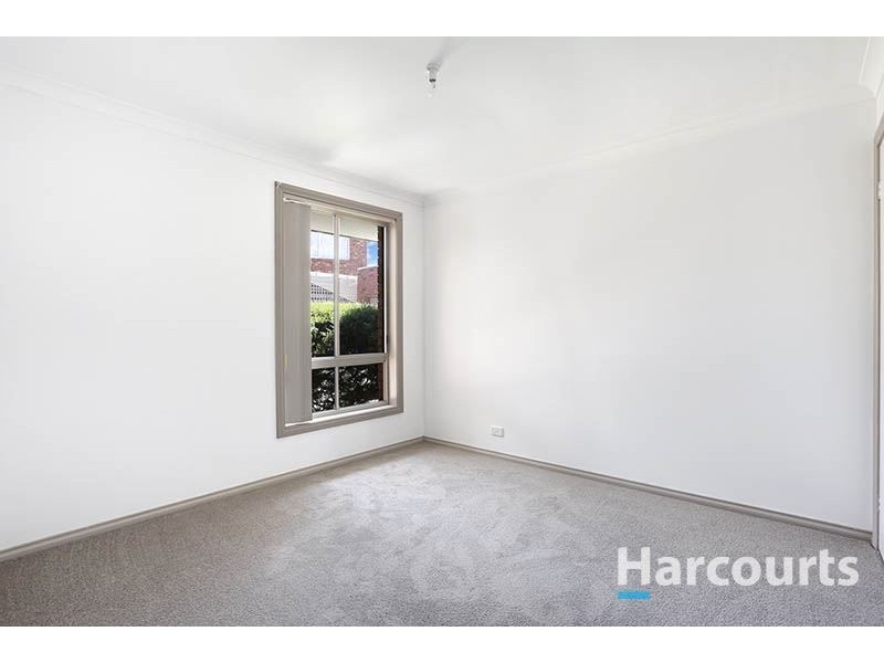2/9 Elaine Close, Epping VIC 3076