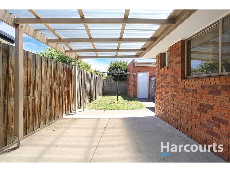 2/9 Elaine Close, Epping VIC 3076