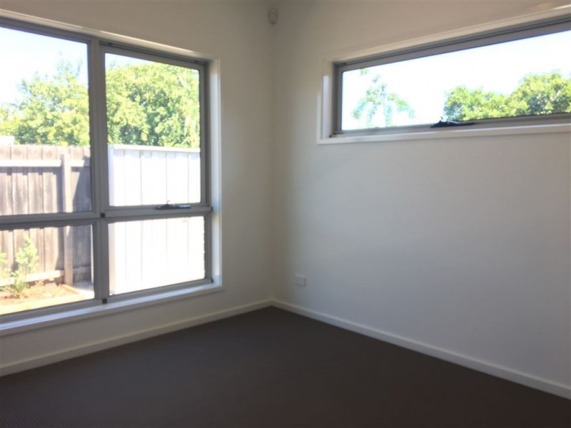 4/7 Marcia Street, Thomastown VIC 3074