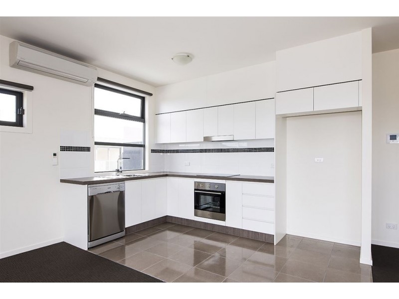 61/1B Jarama Boulevard, Epping VIC 3076