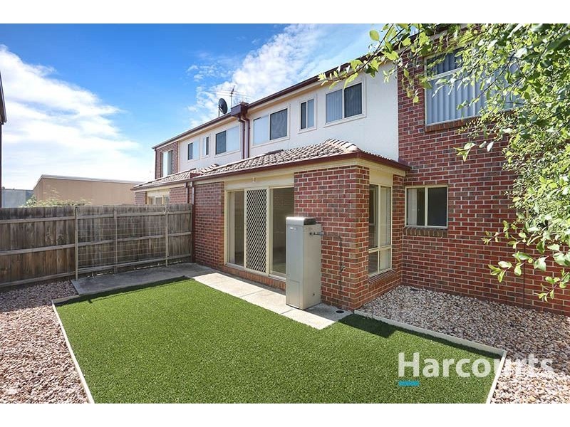1/57 Wedge Street, Epping VIC 3076