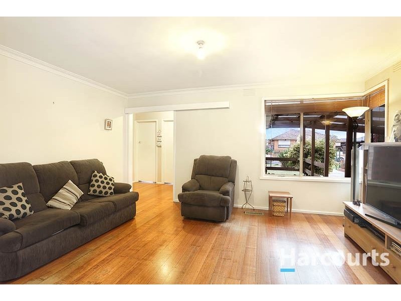 207 Broadhurst Avenue, Reservoir VIC 3073