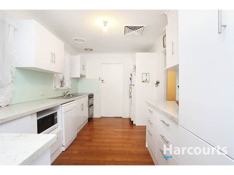 207 Broadhurst Avenue, Reservoir VIC 3073