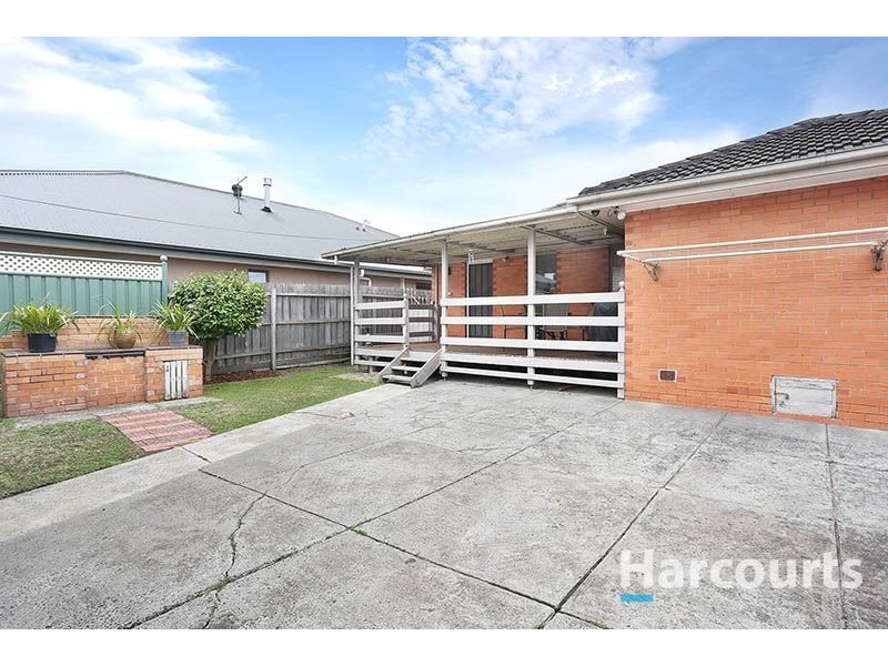 207 Broadhurst Avenue, Reservoir VIC 3073