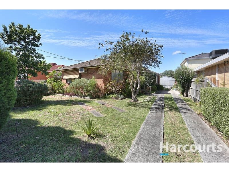 28 Banksia Avenue, Thomastown VIC 3074