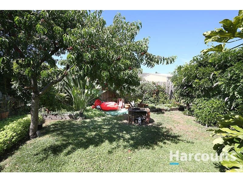 28 Banksia Avenue, Thomastown VIC 3074