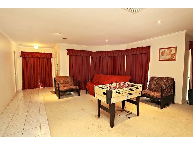 124 Mount view Road, Lalor VIC 3075