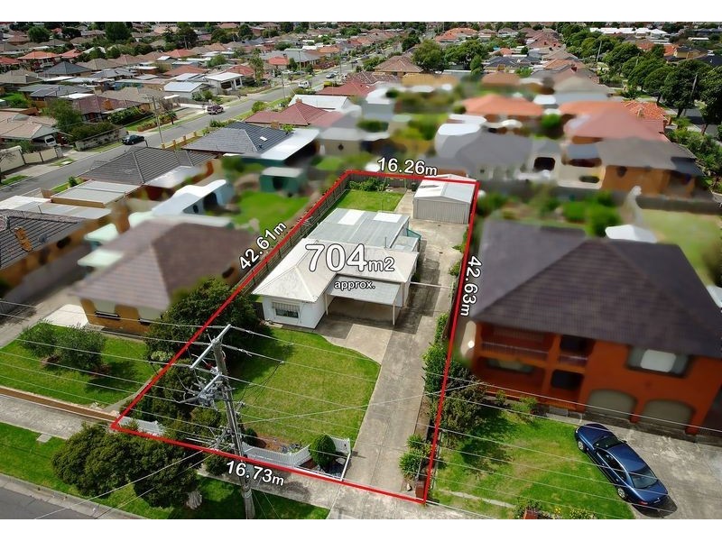 52 Mount view Road, Thomastown VIC 3074