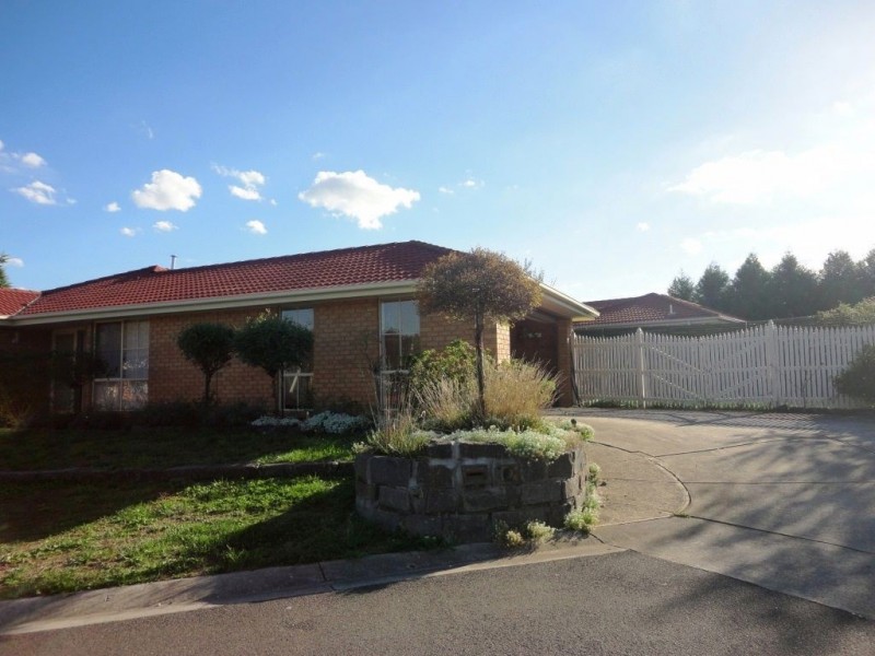 5 Parnell Court, Roxburgh Park VIC 3064