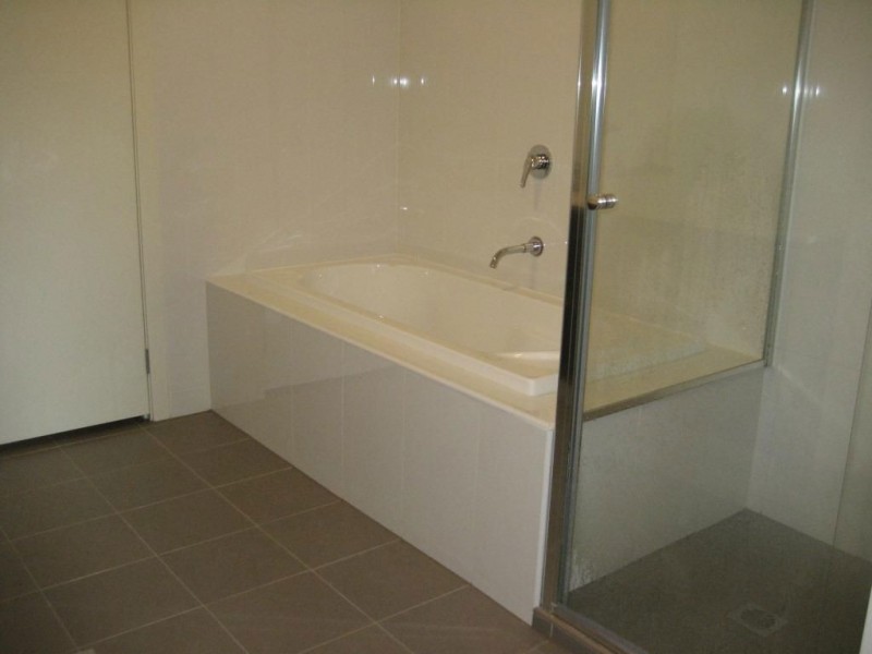 2/90 Epping Road, Epping VIC 3076