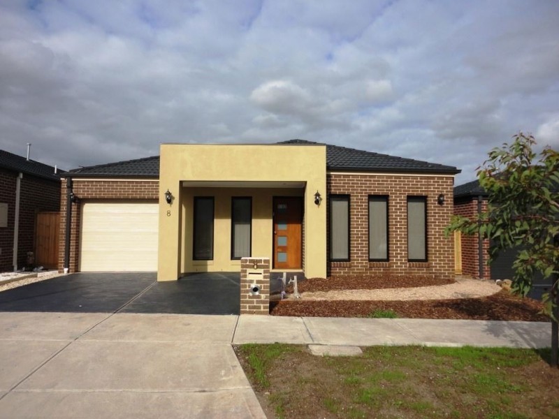 8 Bluehill Way, Wollert VIC 3750