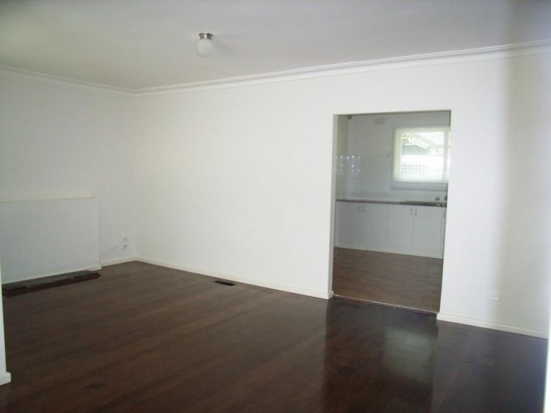 21 Travers Street, Thomastown VIC 3074